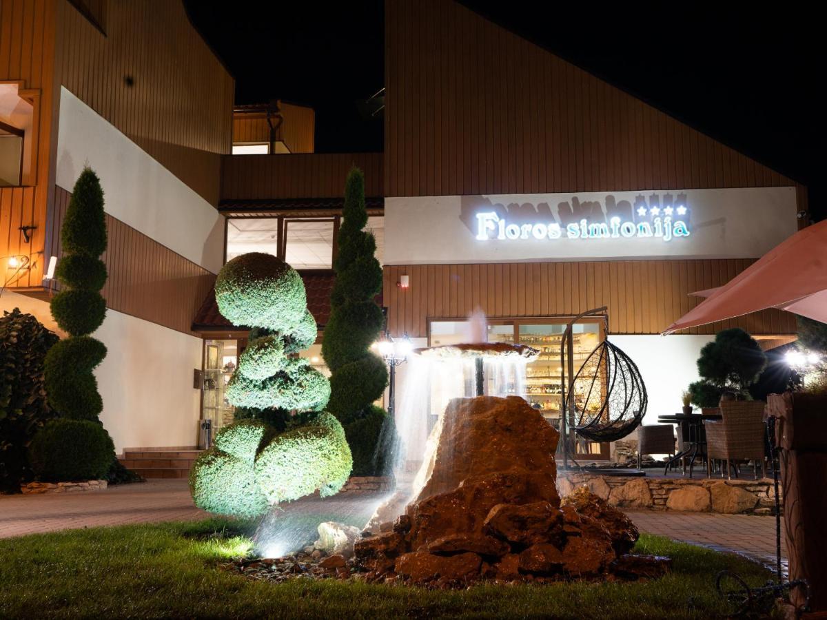 Floros Simfonija Hotel Šventoji Eksteriør billede